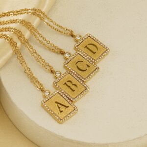icywillard_diamond_character_necklace_31